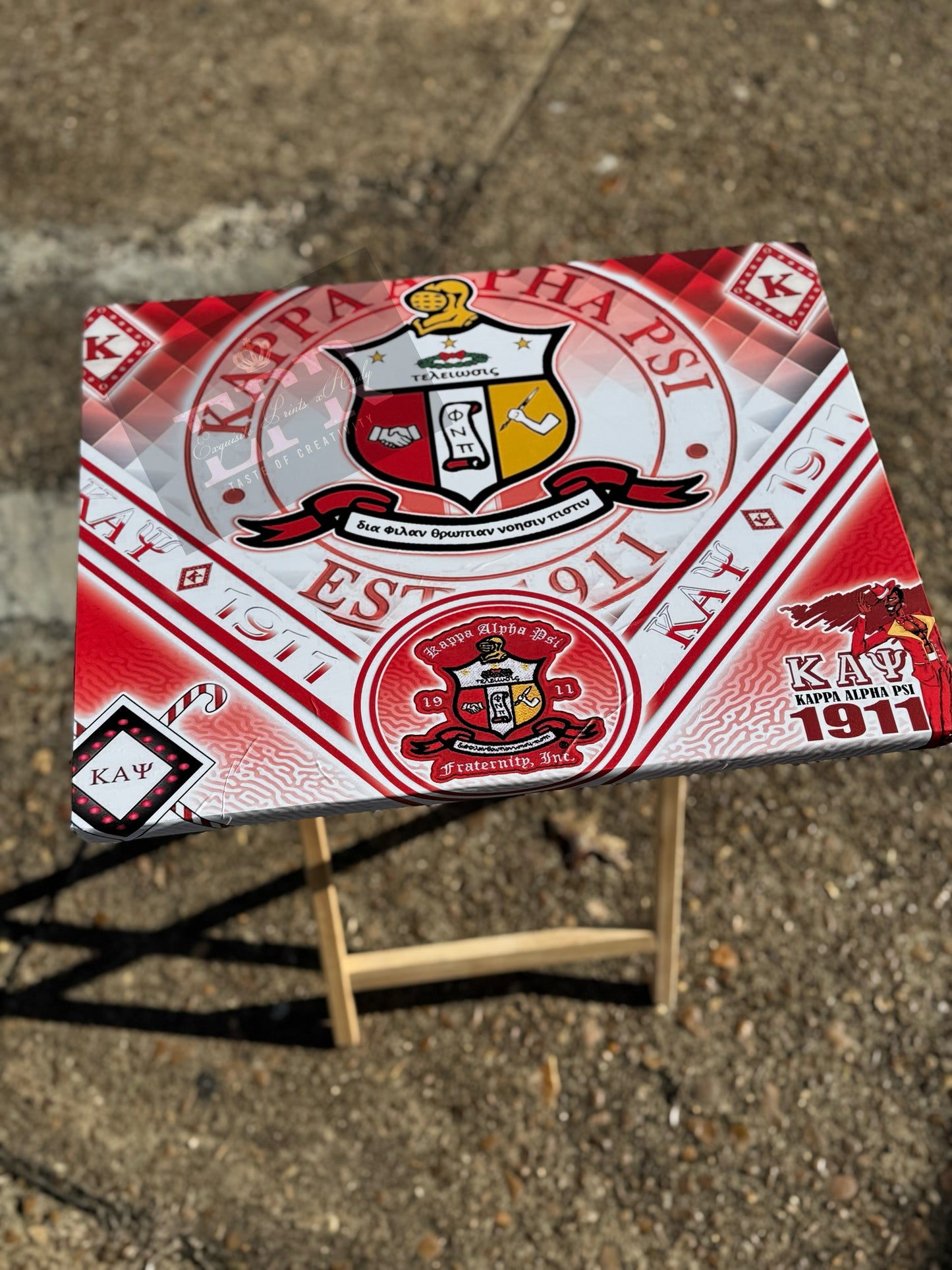 Custom TV Tray